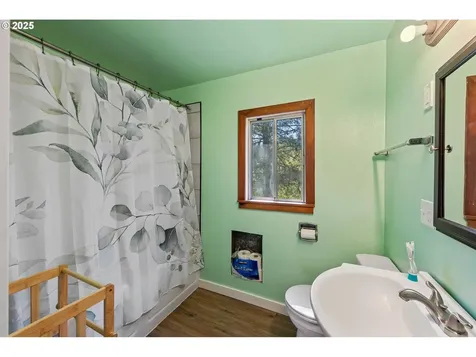 93342 Upper Loop Road Coos Bay OR 97420