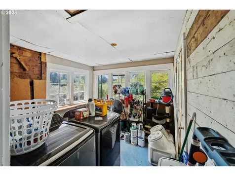 93342 Upper Loop Road Coos Bay OR 97420