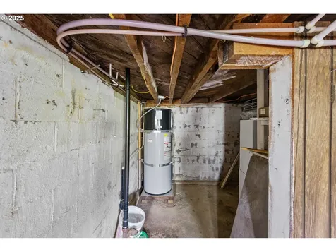 93342 Upper Loop Road Coos Bay OR 97420