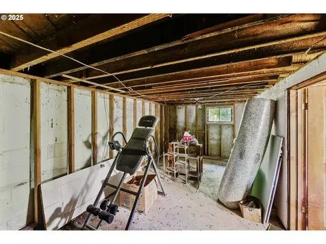 93342 Upper Loop Road Coos Bay OR 97420