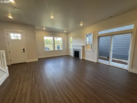 16916 SW Cairn Lane King City OR 97140