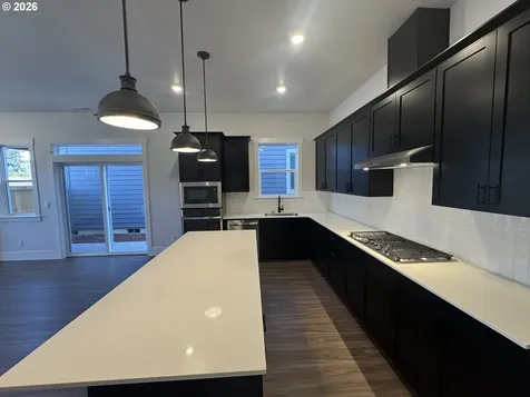 16916 SW Cairn Lane King City OR 97140