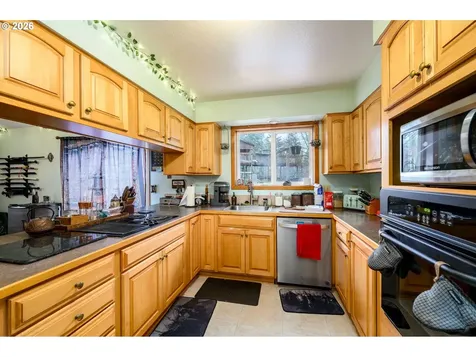 35267 S Acer Lane Molalla OR 97038