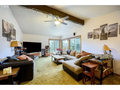 35267 S Acer Lane Molalla OR 97038