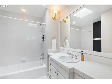 6248 NE Brighton Street Hillsboro OR 97124