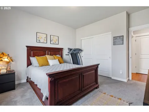 8707 N 1st Street Ridgefield WA 98642