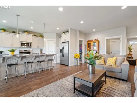 8707 N 1st Street Ridgefield WA 98642