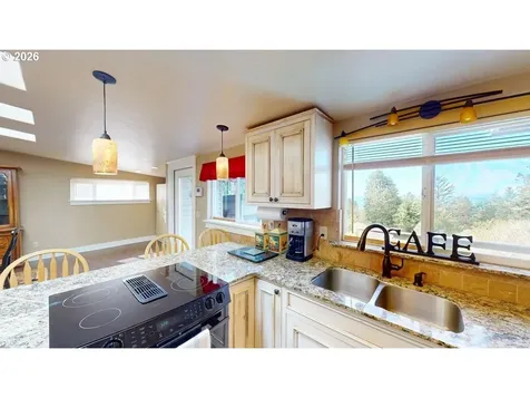 94787 Adams Road Gold Beach OR 97444