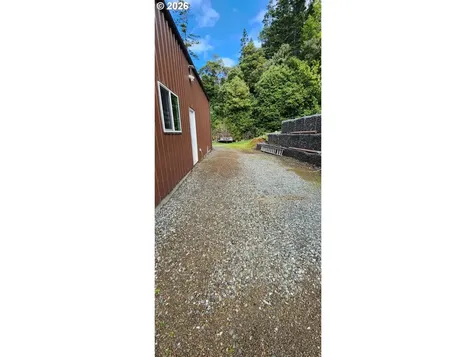 94787 Adams Road Gold Beach OR 97444