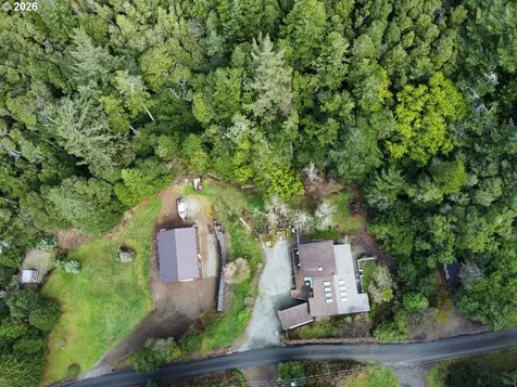 94787 Adams Road Gold Beach OR 97444