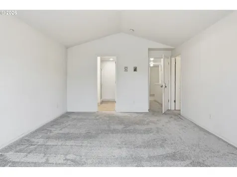 10215 NE 58th Street Vancouver WA 98662
