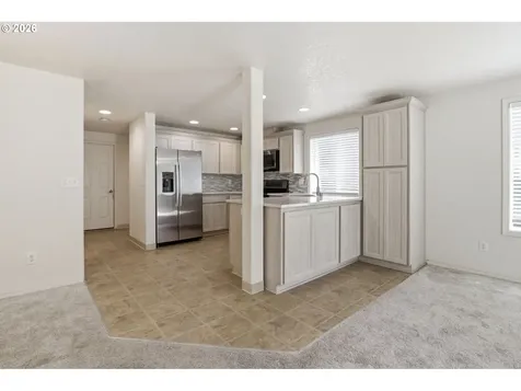 10215 NE 58th Street Vancouver WA 98662