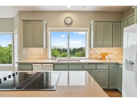 15745 SE Bybee Drive Portland OR 97236