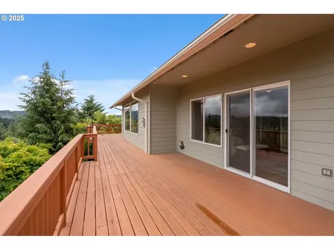 15745 SE Bybee Drive Portland OR 97236
