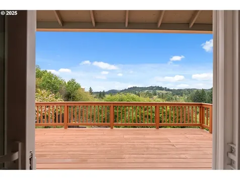 15745 SE Bybee Drive Portland OR 97236