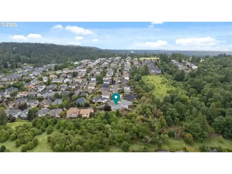 15745 SE Bybee Drive Portland OR 97236