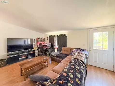 5123 Melody Lane Roseburg OR 97470