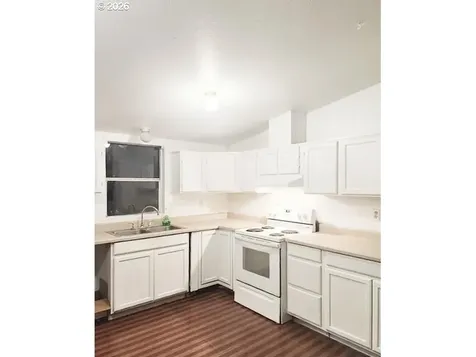 5123 Melody Lane Roseburg OR 97470