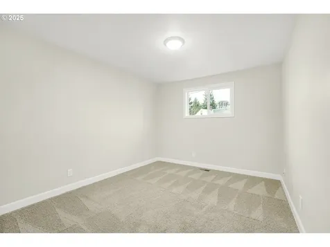 810 SW Washington Street Dallas OR 97338