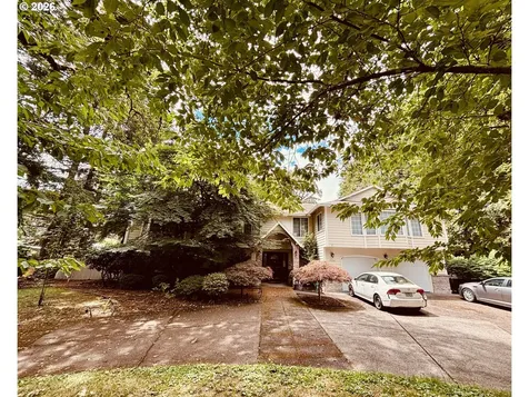 1124 SE River Forest Road Milwaukie OR 97267