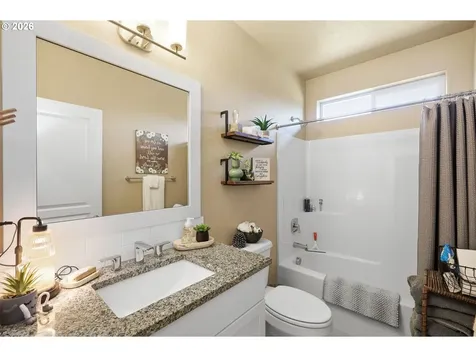 591 Argon Avenue Eugene OR 97404