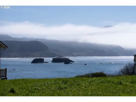 267 6th Street Port Orford OR 97465