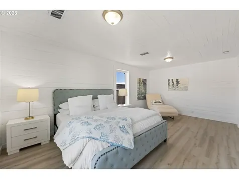 267 6th Street Port Orford OR 97465