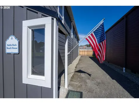 267 6th Street Port Orford OR 97465