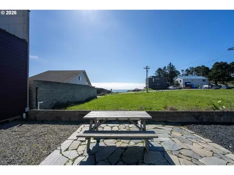 267 6th Street Port Orford OR 97465