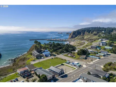 267 6th Street Port Orford OR 97465