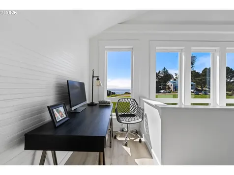 267 6th Street Port Orford OR 97465
