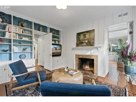 2925 SW Fairview Boulevard Portland OR 97205
