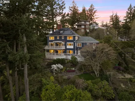 2925 SW Fairview Boulevard Portland OR 97205