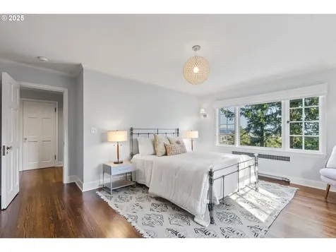 2925 SW Fairview Boulevard Portland OR 97205