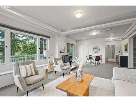 2925 SW Fairview Boulevard Portland OR 97205
