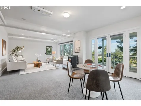 2925 SW Fairview Boulevard Portland OR 97205