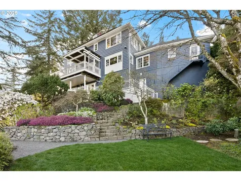 2925 SW Fairview Boulevard Portland OR 97205