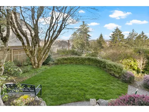 2925 SW Fairview Boulevard Portland OR 97205