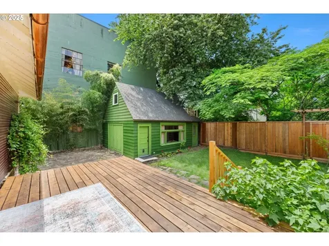 5027 NE 19th Avenue Portland OR 97211