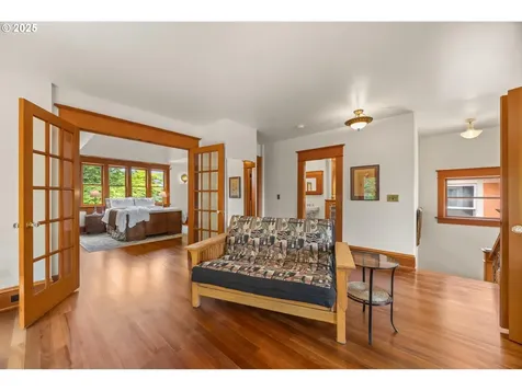 5027 NE 19th Avenue Portland OR 97211