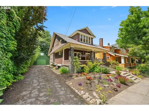 5027 NE 19th Avenue Portland OR 97211
