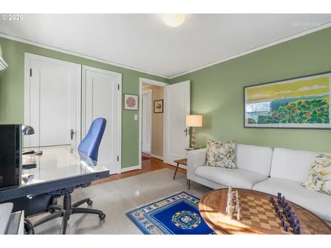2600 SW Crestdale Drive Portland OR 97225