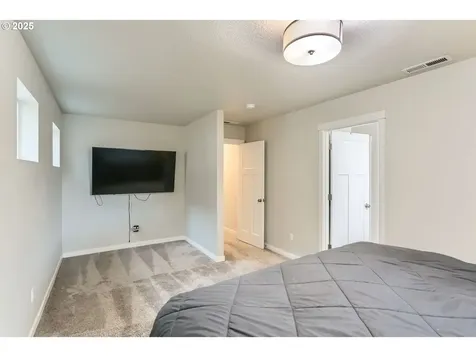 4451 SE Hardwood Lane Hillsboro OR 97123