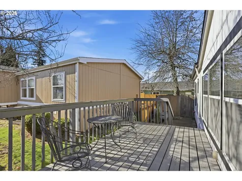 18345 NE Glisan Street Portland OR 97230