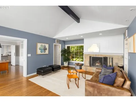 3925 SW Humphrey Boulevard Portland OR 97221