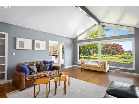 3925 SW Humphrey Boulevard Portland OR 97221