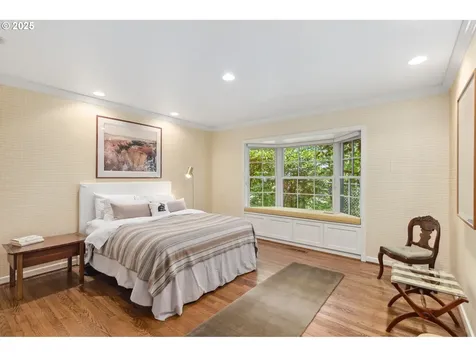 3925 SW Humphrey Boulevard Portland OR 97221