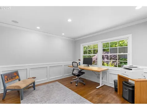 3925 SW Humphrey Boulevard Portland OR 97221
