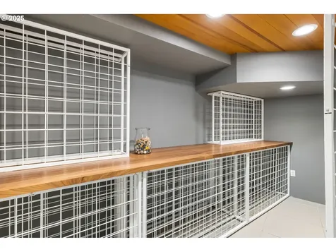 3925 SW Humphrey Boulevard Portland OR 97221