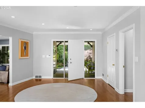 3925 SW Humphrey Boulevard Portland OR 97221